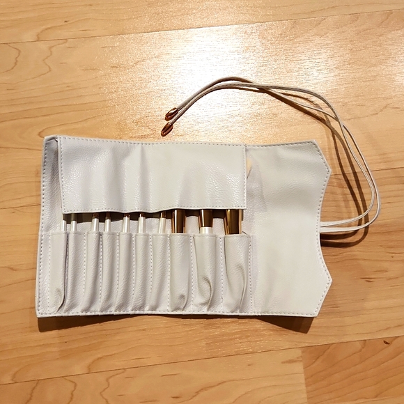 La beauté Soi Makeup Brush Set - Picture 4 of 5